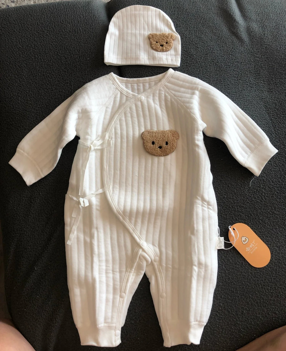 Combinaison Bébé Motif Ours et Bonnet